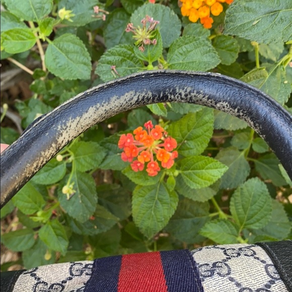 Authentic Vintage Gucci Boston bag - Picture 12 of 13